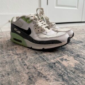 Nike Air Max White and Light Green Shoes